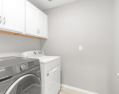 29219 N 123rd Lane - Photo Thumbnail 24
