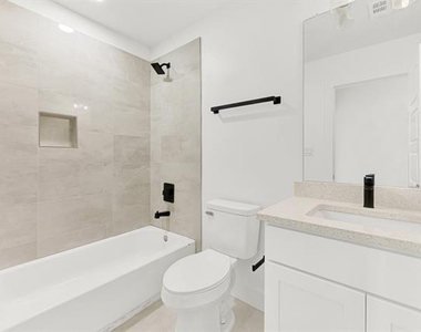 9471 Timberleaf Drive - Photo Thumbnail 24