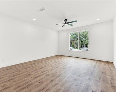9471 Timberleaf Drive - Photo Thumbnail 28