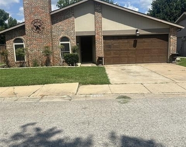 5408 Princess Court - Photo Thumbnail 1