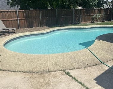 5408 Princess Court - Photo Thumbnail 17