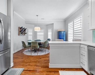 2704 Welborn Street - Photo Thumbnail 18