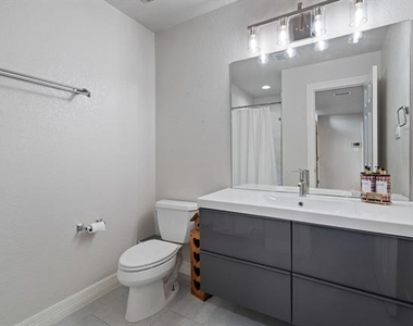 2704 Welborn Street - Photo Thumbnail 6