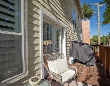 2704 Welborn Street - Photo Thumbnail 13