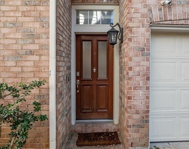 2704 Welborn Street - Photo Thumbnail 4