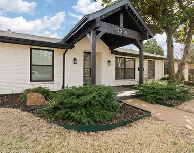 3936 Cedar Bayou Drive - Photo Thumbnail 2