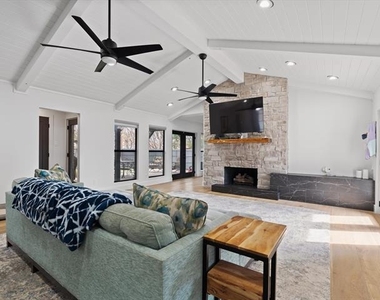 3936 Cedar Bayou Drive - Photo Thumbnail 32