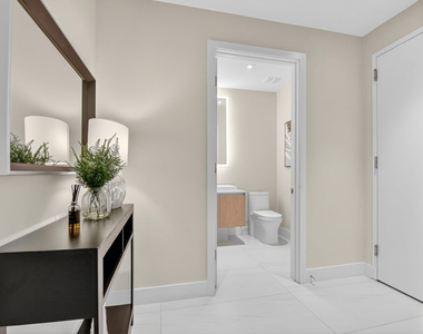3100 N Ocean Drive - Photo Thumbnail 14
