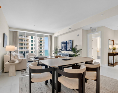 3100 N Ocean Drive - Photo Thumbnail 9