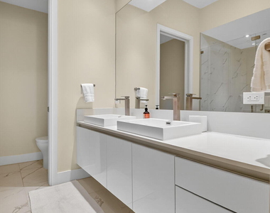 3100 N Ocean Drive - Photo Thumbnail 29