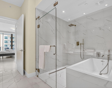 3100 N Ocean Drive - Photo Thumbnail 26