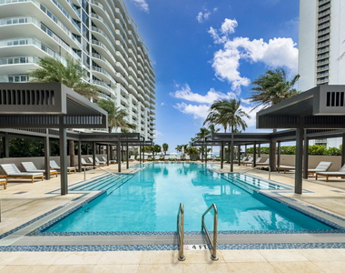 3100 N Ocean Drive - Photo Thumbnail 64