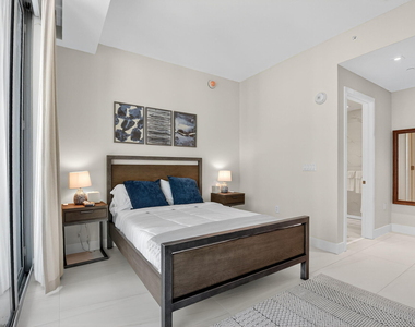 3100 N Ocean Drive - Photo Thumbnail 34