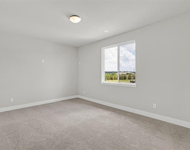 7245 Confetti Lane - Photo Thumbnail 18