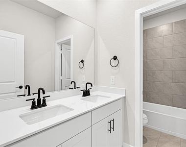 7245 Confetti Lane - Photo Thumbnail 25