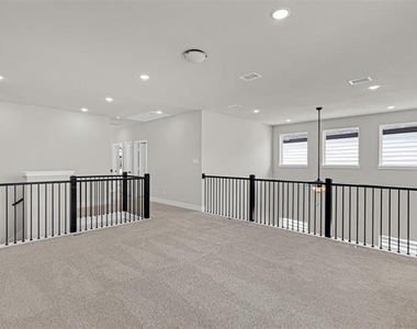 7245 Confetti Lane - Photo Thumbnail 17
