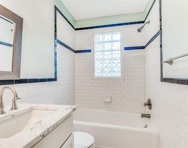 7015 Hammond Avenue - Photo Thumbnail 8
