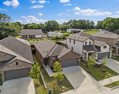 3211 Bedstraw Lane - Photo Thumbnail 34