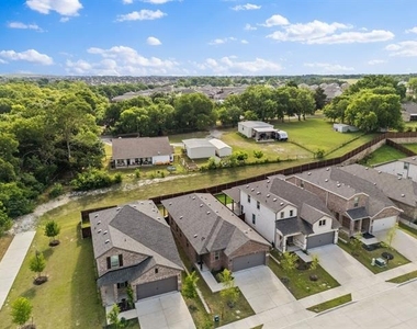 3211 Bedstraw Lane - Photo Thumbnail 37