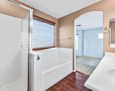 41284 W Cahill Drive - Photo Thumbnail 19