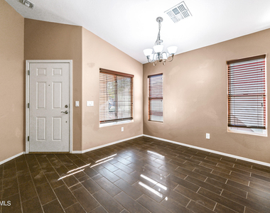 41284 W Cahill Drive - Photo Thumbnail 2