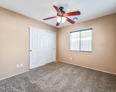 41284 W Cahill Drive - Photo Thumbnail 21