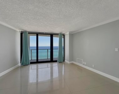 3000 N Ocean Drive - Photo Thumbnail 9