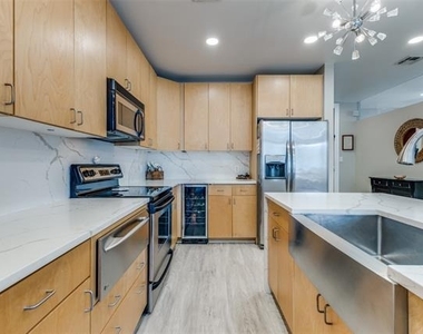 1505 Elm Street - Photo Thumbnail 7