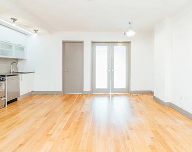 774 Classon Avenue - Photo Thumbnail 5