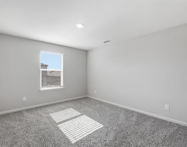 2105 Yarbrough Drive - Photo Thumbnail 31