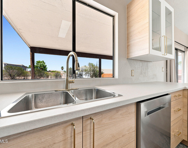 15013 N Calle Del Prado -- - Photo Thumbnail 7