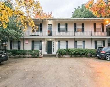 4311 Cole Avenue - Photo Thumbnail 1