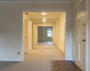 4311 Cole Avenue - Photo Thumbnail 6