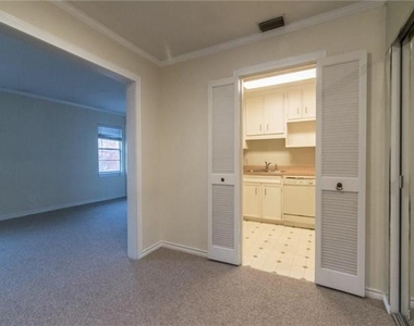 4311 Cole Avenue - Photo Thumbnail 5