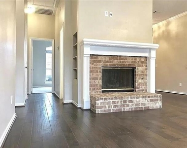 8000 Anchor Street - Photo Thumbnail 21