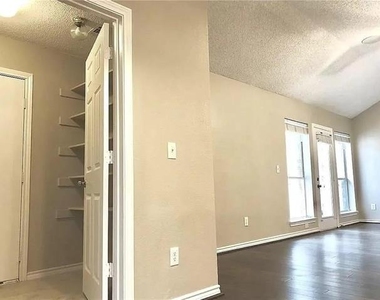8000 Anchor Street - Photo Thumbnail 19