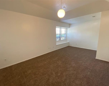 7904 Steppington Drive - Photo Thumbnail 3