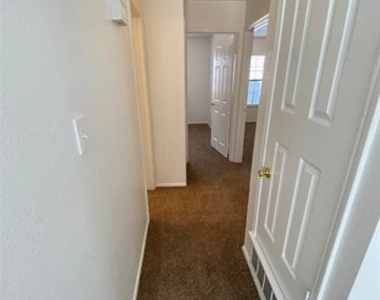 7904 Steppington Drive - Photo Thumbnail 6