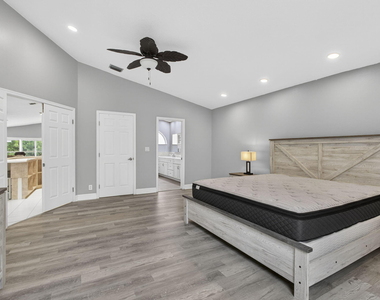 6064 Beaconwood Road - Photo Thumbnail 16