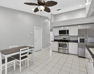 6064 Beaconwood Road - Photo Thumbnail 12