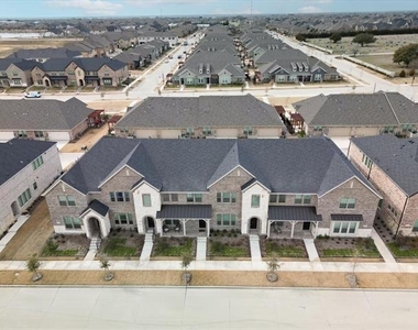 517 Parkside Drive - Photo Thumbnail 28