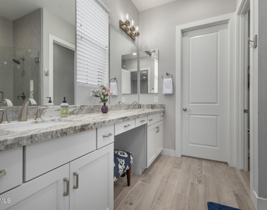 11531 N Jerome Street - Photo Thumbnail 16