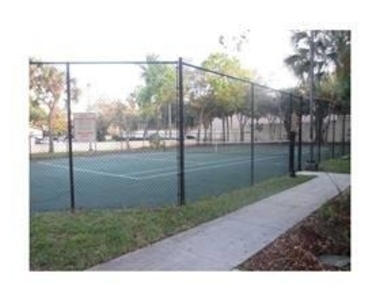 2445 Sw 18th Terrace - Photo Thumbnail 12