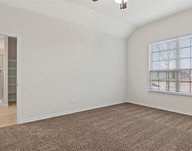 2344 Opaline Drive - Photo Thumbnail 8