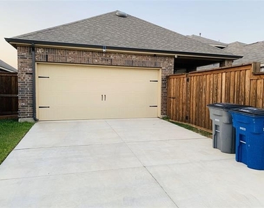 2344 Opaline Drive - Photo Thumbnail 14