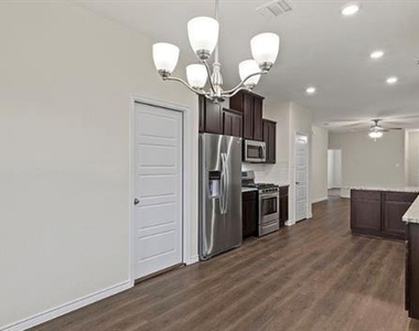 2344 Opaline Drive - Photo Thumbnail 4