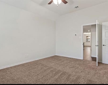 2344 Opaline Drive - Photo Thumbnail 9