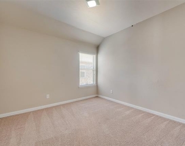 16333 Toledo Bend Court - Photo Thumbnail 10