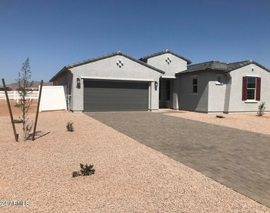 10512 W Appaloosa Trail - Photo Thumbnail 1