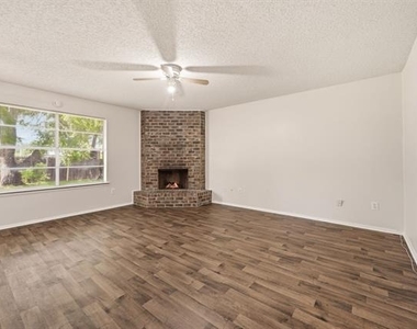 616 Reveille Road - Photo Thumbnail 11